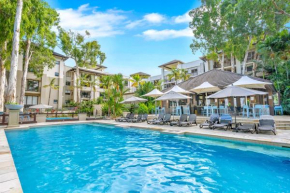 Bowmanii at Temple Resort - Sunkissed Tropical Vibes